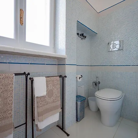 Villa Zaffiro By Elite Villas